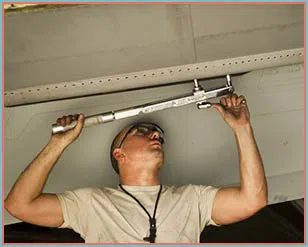 Golden Garage Door Repair Service Birmingham, MI 248-499-1381 Golden Garage Door Repair Service Birmingham, MI 248-499-1381 - 10-install-cont